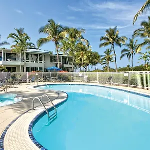 Resort Holua ***